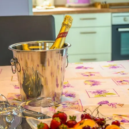 Apartament Anikol 1